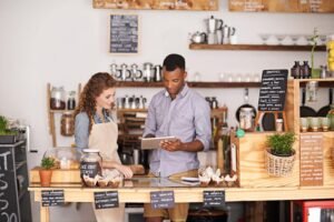 Sole trader vs company NZ — business structure tax comparison guide